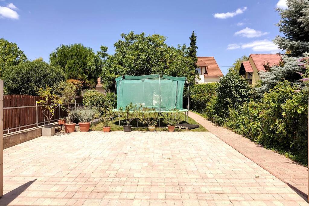 Flora House 3 Minutes From Lake Balaton Kestel Dış mekan fotoğraf
