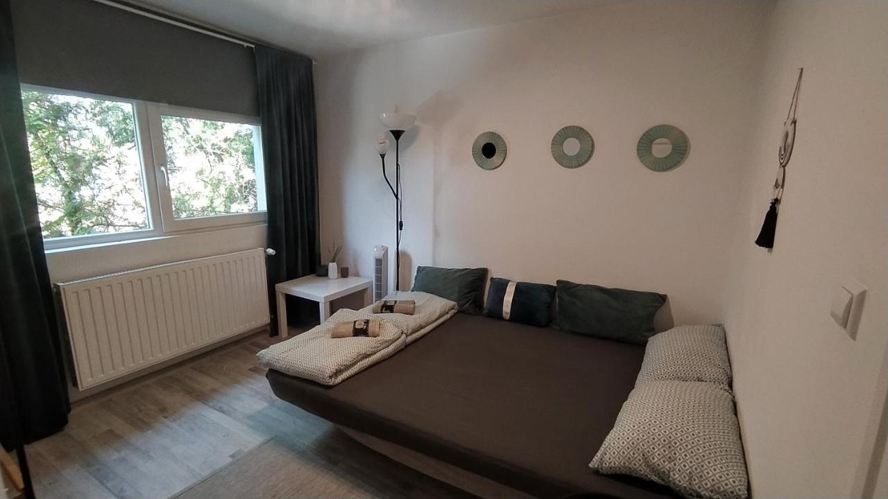 Flora House 3 Minutes From Lake Balaton Kestel Dış mekan fotoğraf