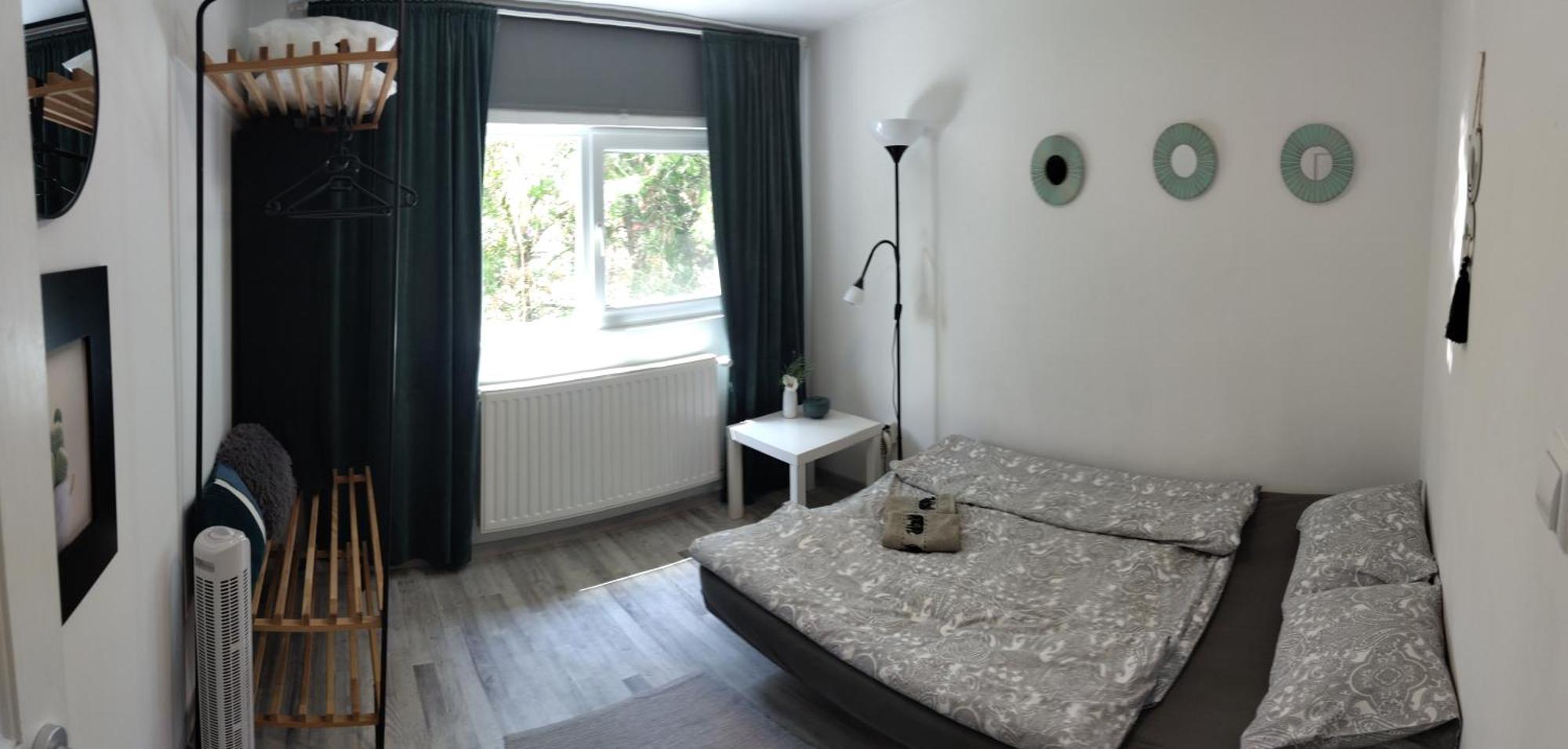 Flora House 3 Minutes From Lake Balaton Kestel Dış mekan fotoğraf